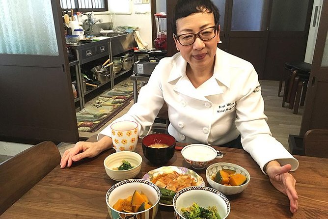 Private Ramen or Gyoza Cooking Class in Kyoto with Chef Midori - Starting with tea and the foundations of Japanese cooking