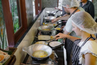 Railay: Hands-On Thai Cooking Class at Railay Beach