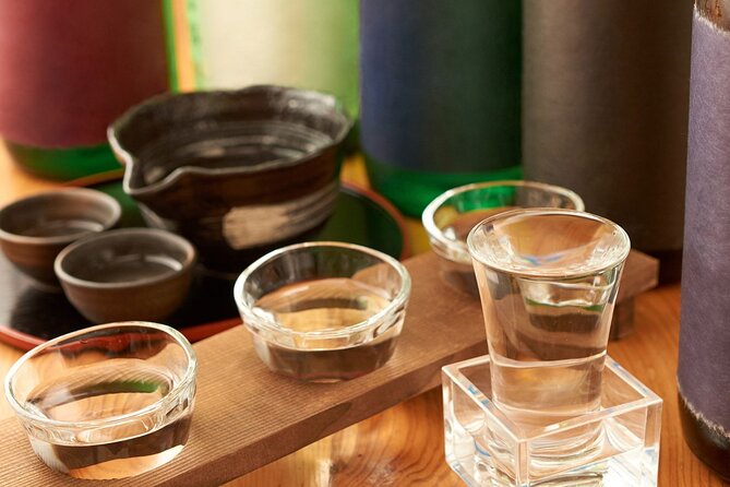 Ramen and Sushi Cooking Class with Sake Pairing Set in Tokyo - Starting with sushi, where small details count