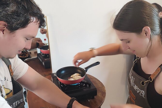 Ramen & Dumpling Cooking in Tokyo with Chef/Vegan possible - Vegetarian and vegan cooking options