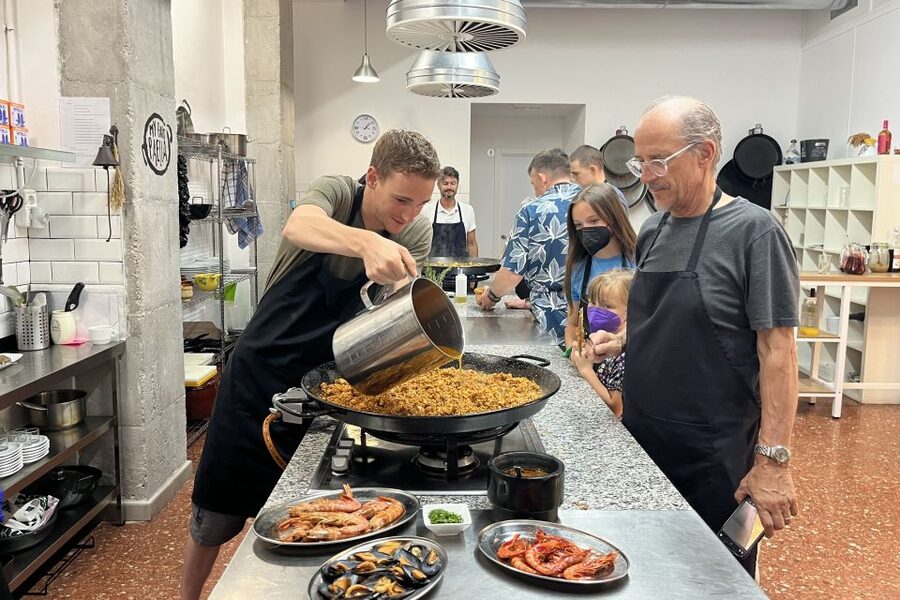 Real Paella Cooking Class – Market Visit & Sangría Workshop - Tapas, sangría, and the class getting started