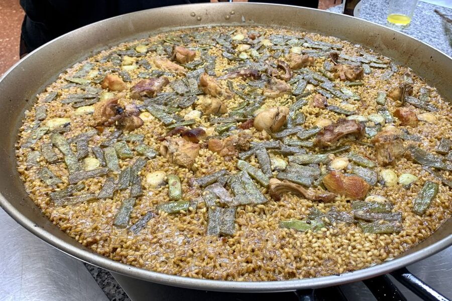 Real Paella Cooking Class – Market Visit & Sangría Workshop - Who should book this paella class?