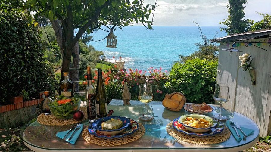 Recco: Cooking Class with Market Visit and Sea Views - Cooking in a Genoese home above the water