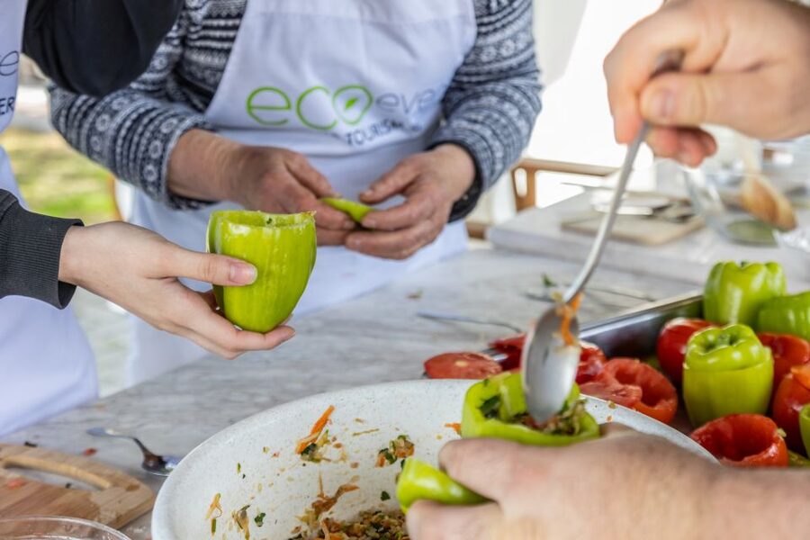 Rethymno: Authentic Cooking Class with a Local - What the family garden adds