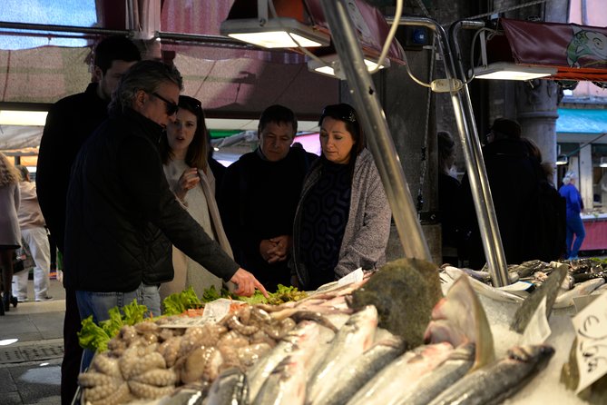 Rialto Market Tour with Hands on Cooking Class, Wine & Tiramisu - Tiramisu first, lunch later