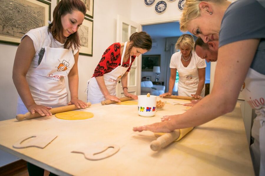Rimini: Pasta & Tiramisu Cooking Class at a Local's Home - Why a Rimini home kitchen makes sense