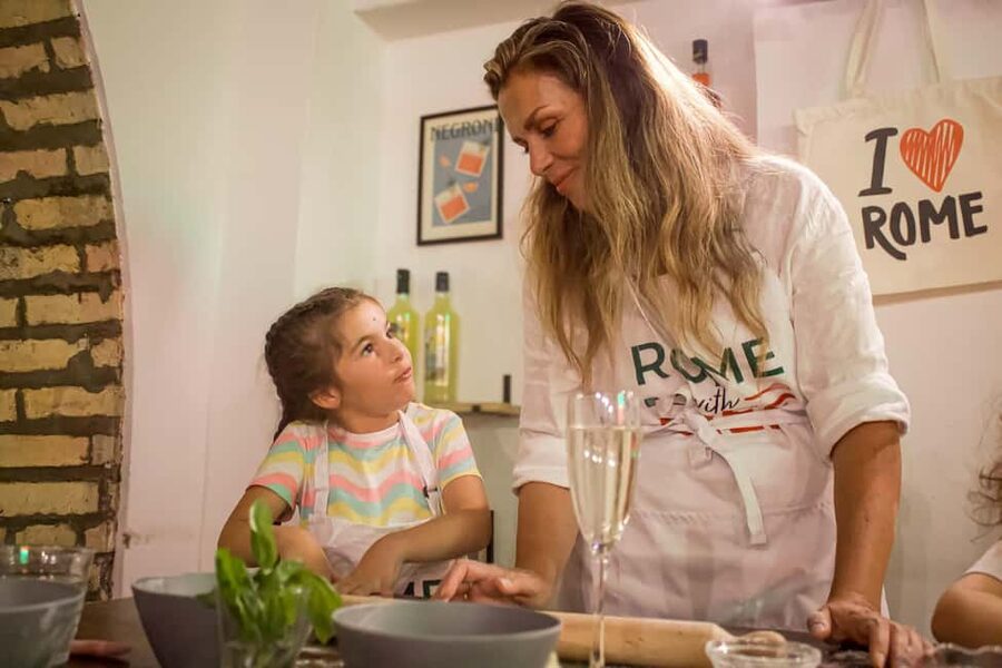 Rome 2-in-1: Pizza & Tiramisu Cooking MasterClass - A hands-on lunch near the Colosseum