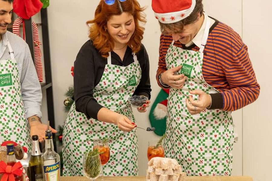 Rome Cooking Class: Make Pasta and 3 Spritz Cocktails - The first spritz: learning the Italian aperitivo