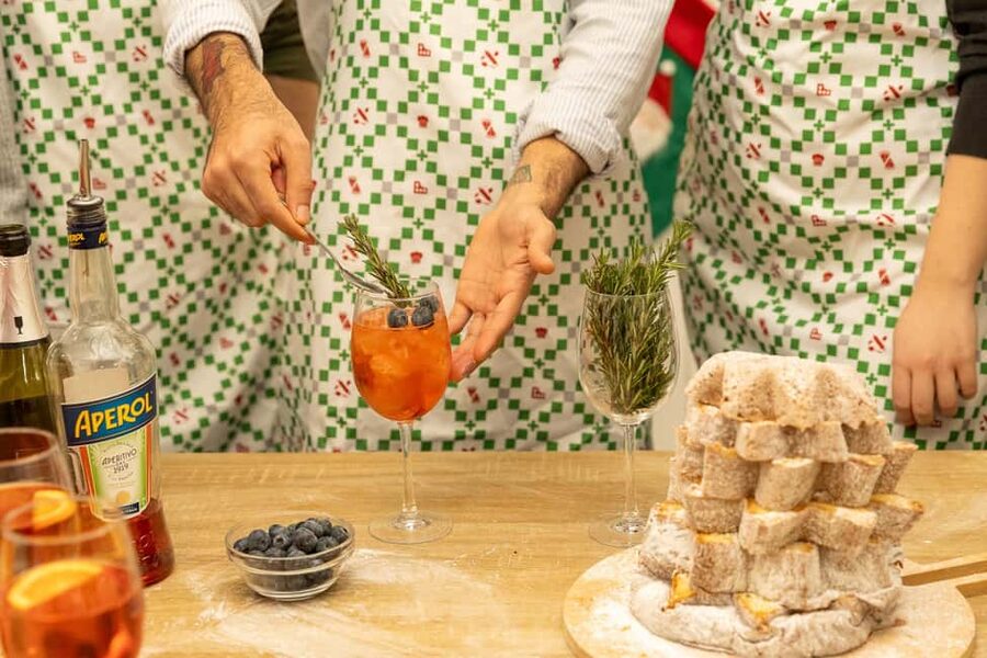 Rome Cooking Class: Make Pasta and 3 Spritz Cocktails - The people who make the class work