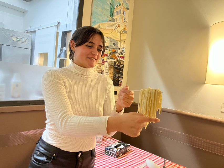 Rome: Cooking Class of fresh Pasta and Tiramisu Cake - Inside Osteria San Giorgio