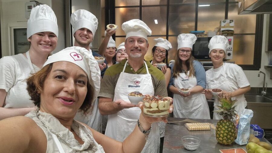 Rome cooking: Gelato & Tiramisu with savoiardi Baking class - What the $80 price buys you