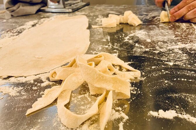 Rome Cooking: Pasta & Tiramisu Making, Free-Flowing Fine Wine - Who should book, and who should think twice?