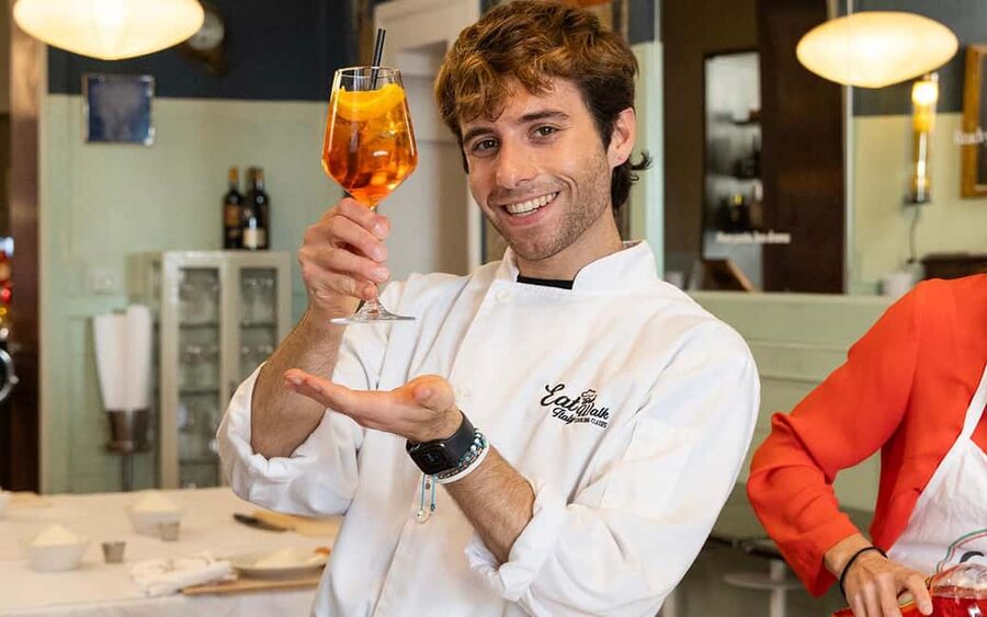 Rome: Enjoy Spritz and Pasta Making in Piazza Navona - What the chefs do best