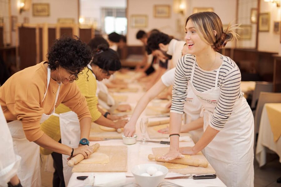 Rome: Fettuccine Pasta Cooking Class in Rome's City Center - The pasta you make is served for dinner
