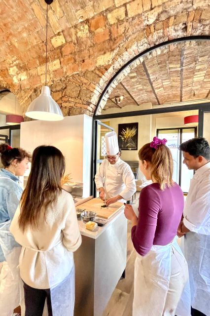 Rome: Five Shapes of Pasta Cooking Class in Ancient Tavern - A few practical points for your Rome schedule