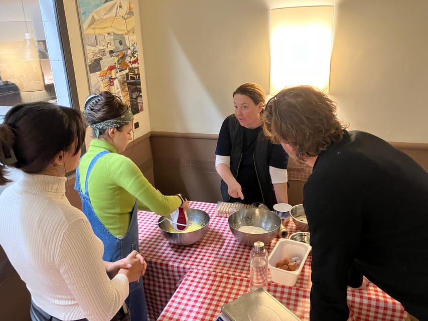 Rome: Fresh Pasta Making and Tiramisu Dessert Master Class - Osteria San Giorgio on Via Luca della Robbia