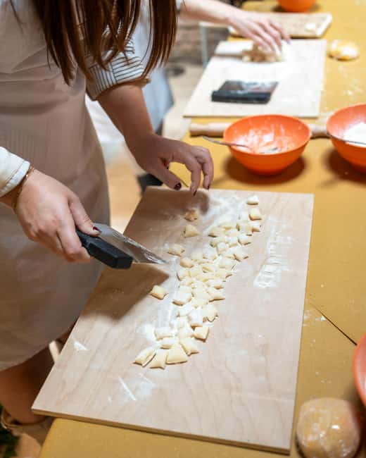 Rome & Milan: Cooking class & wine pairing at Come Na Vorta - Shaping gnocchi and judging when they are ready