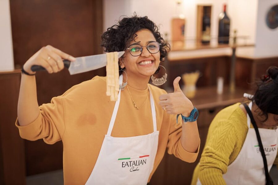 Rome: Pasta and Tiramisu Cooking Class in Piazza Navona - Making tiramisu while your pasta waits
