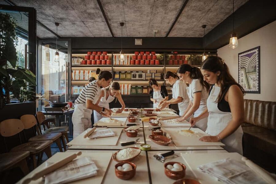 Rome: Pasta and Tiramisu Cooking Class with Spritz and Wine - Arriving at Antica Osteria di Roma