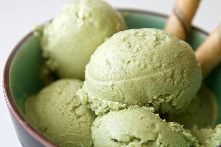 Rome Pizza & Gelato Cooking Class - Mixing and shaping your own Roman pizza