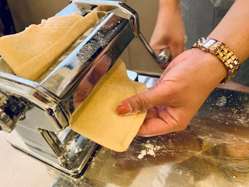 Rome: Roman Master Chef Cooking Class with Wine - Getting started inside a Roman restaurant