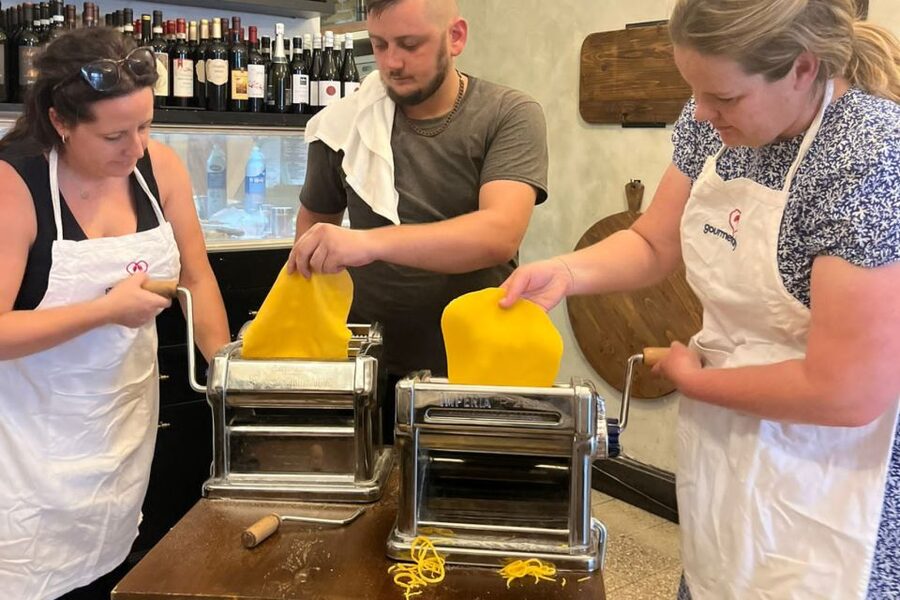 Rome: Traditional Cooking Class in the Jewish Ghetto - Should You Book the Jewish Ghetto Cooking Class?
