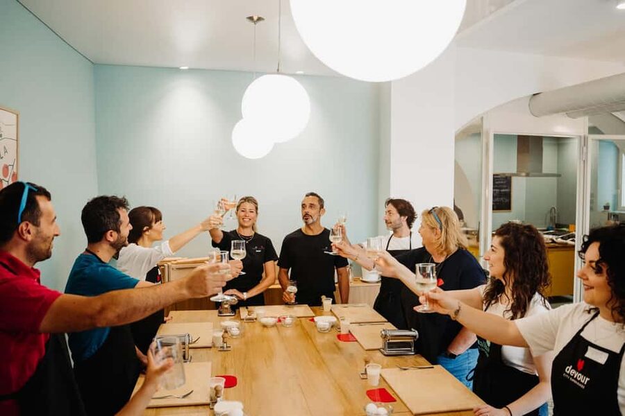 Rome: Traditional Pasta Making Class with Wine & Gelato - The teaching style and group feel