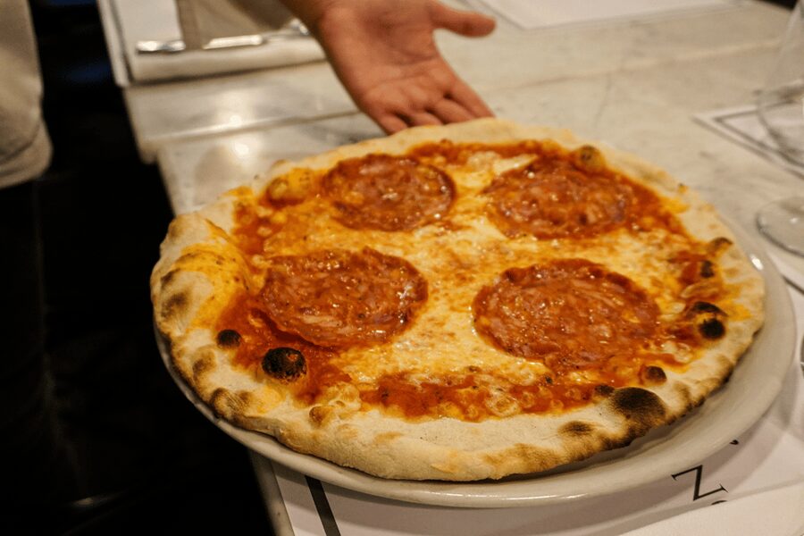 Rome: Traditional Pizza Cooking Class near Piazza Navona - Making Roman pizza at Osteria Pasquino
