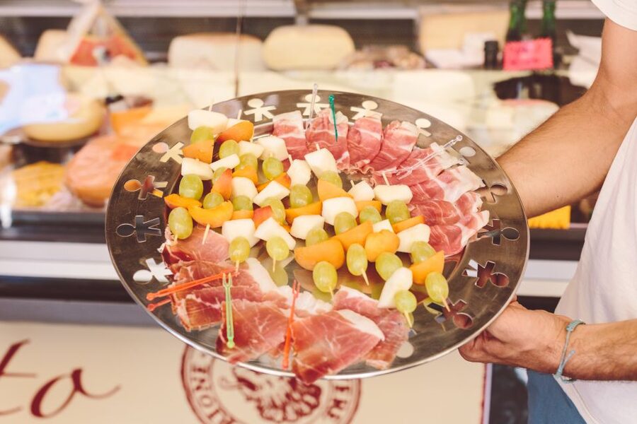 Rome: Trastevere Pasta Making Class - Eating your own pasta with unlimited wine