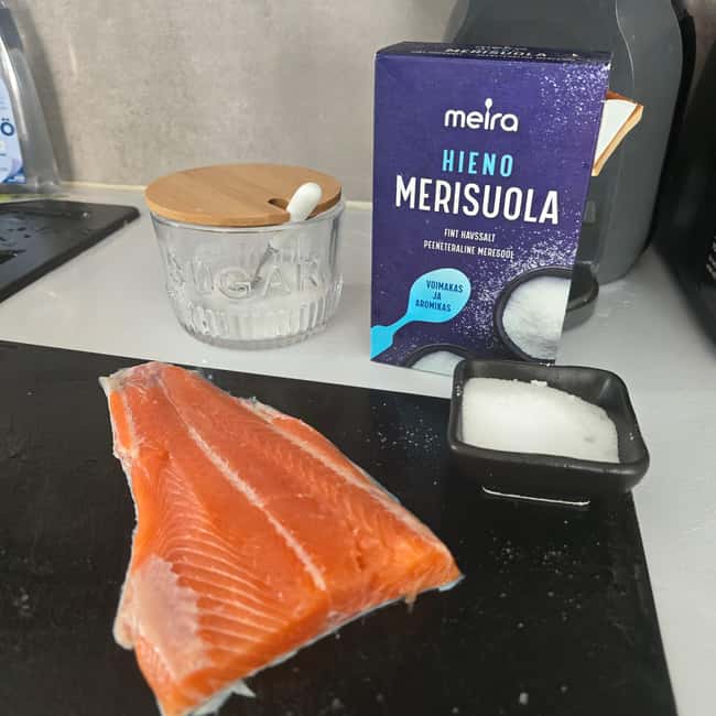 Rovaniemi: Salmon Cooking Class and Dinner with the Local - Why this salmon class feels more personal than a restaurant meal