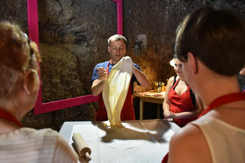 Salzburg: Dinner Cooking Class and Music - Key points to know before booking