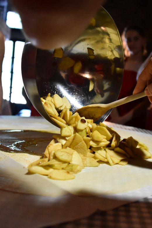 Salzburg: Dinner Cooking Class and Music - A Salzburg evening built around food and music