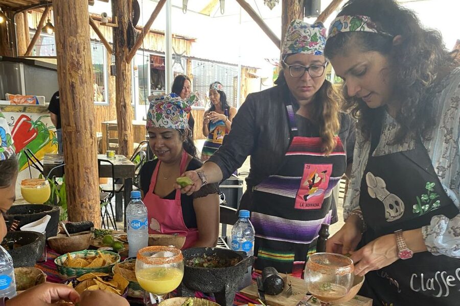 San José town : Cooking class,mexican Empanadas y antojitos - Margaritas in five very different styles