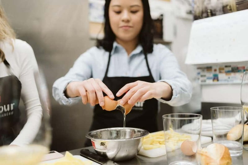 San Sebastian: Authentic Basque Cooking Class - What the $164 price includes