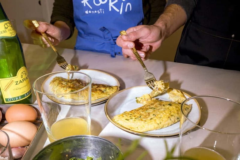 San Sebastián: Market Tour and Basque Cooking Class English - What the $164 price includes