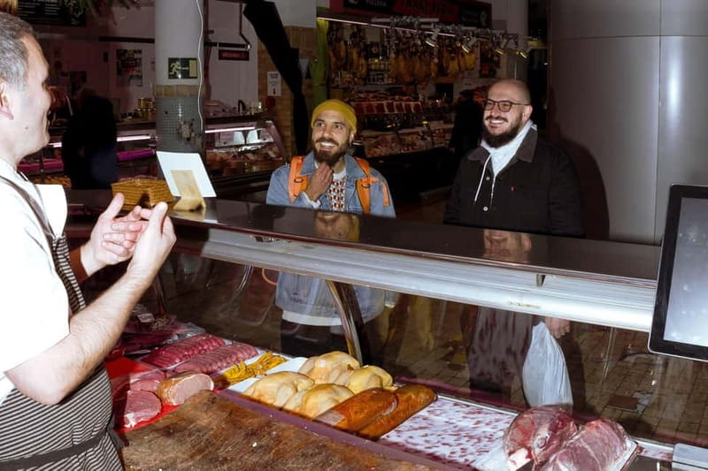 San Sebastián: Market Tour and Basque Cooking Class English - Seeing ingredients through a Basque lens