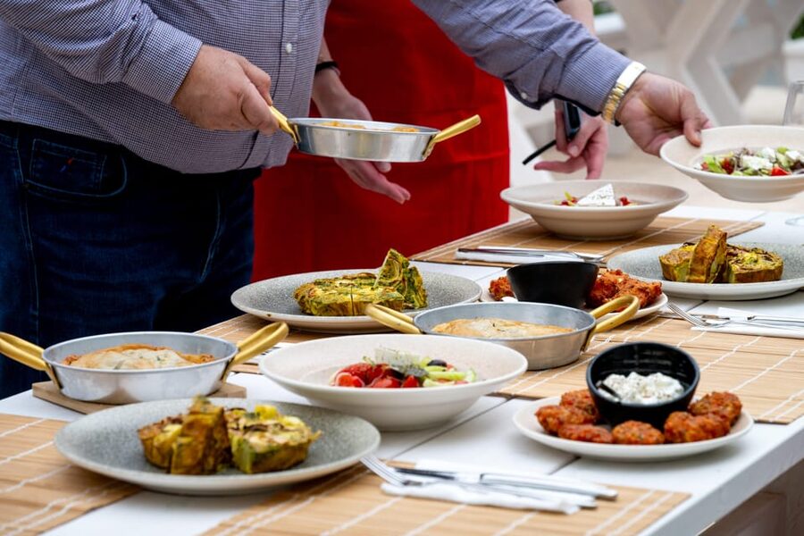 Santorini: Cooking Class with Lunch and Wine Tasting - A social class with enough room to participate