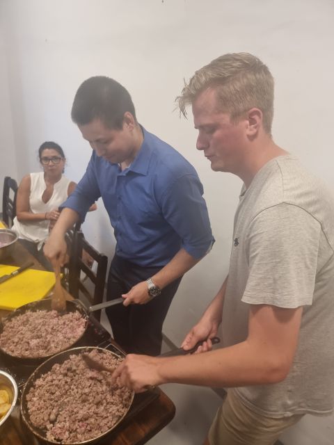 Santorini: Hands on Cooking Class with a Chef - The hands-on lesson with local recipes