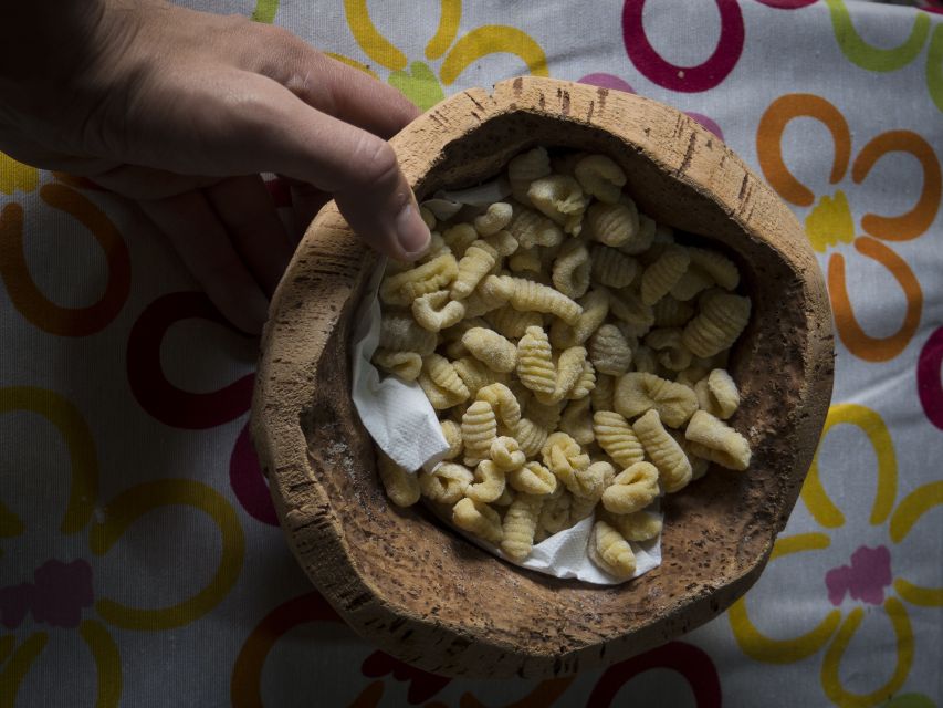 Sardinia Cooking Class: Fresh Handmade Pasta - The hosts make the difference