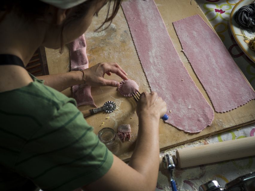 Sardinia Cooking Class: Fresh Handmade Pasta - Inside a traditional Sardinian home