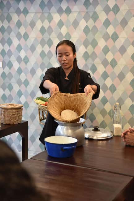 Sathon: Hands-on Thai Cooking Class & Market Tour in Bangkok - Getting there from central Bangkok