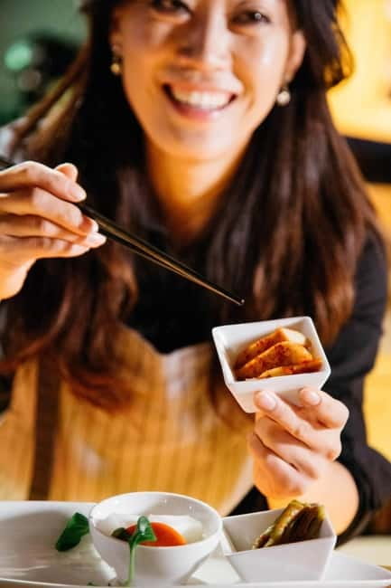 Seoul: Kimchi Dishes Cooking Class with Wine Pairing - Choosing your hands-on dish