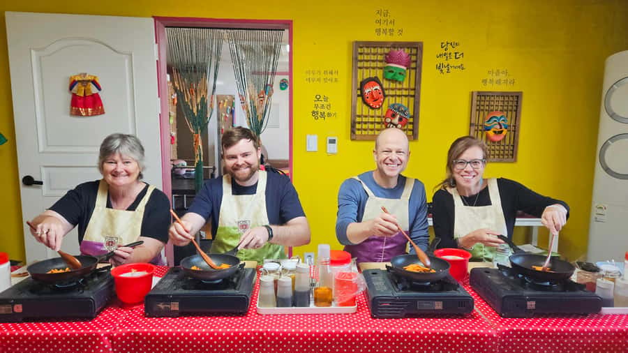 Seoul: Korean Cooking Class at a Local Home and Market Tour - Should you book it?