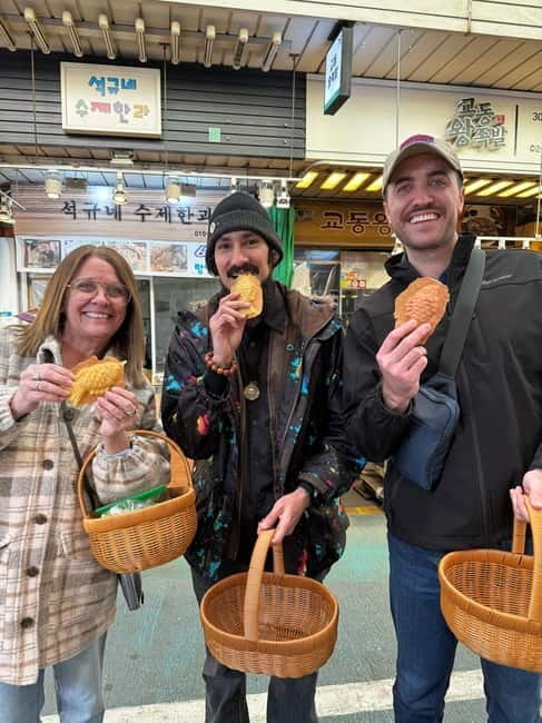 Seoul: Korean Cooking Class with Local Grocery Shopping - Sitting down to a Korean-style meal