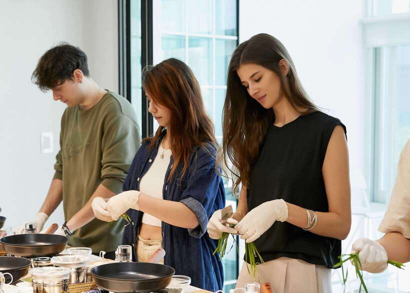 Seoul: Premium Korean Feast Cooking Class - Key points to know
