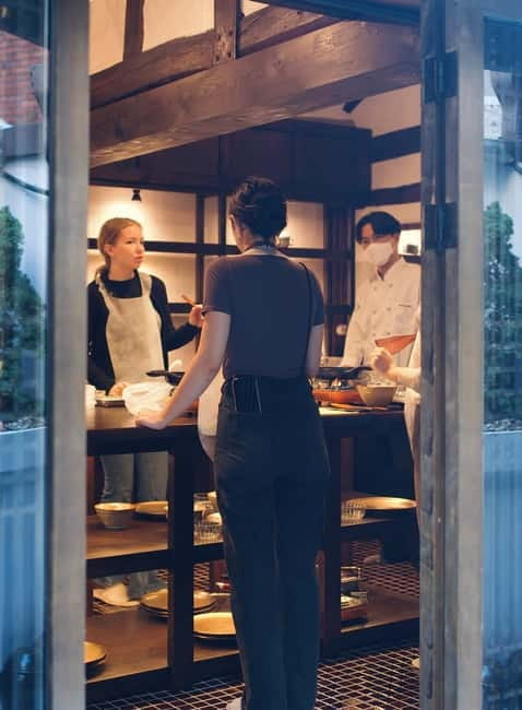 Seoul: Royal Seoul Cooking Class in a 100-Year-Old Hanok - What you cook during the two hours
