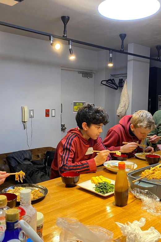Shinjuku Tokyo: Authentic Japanese Home-Style Culinary Class - The instructors make the difference