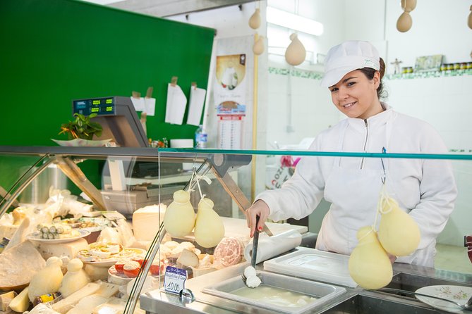 Sicilian Cooking Class in Taormina - Bread, dough, and the first tasting