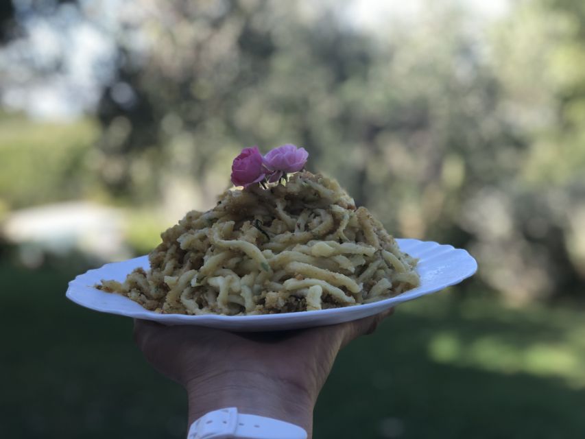 Siena: Organic Cooking Class & Tastings - Meeting at the gate and planning your day