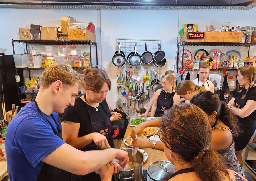 Singapore: Market-to-Table Experience and Cooking Class - Key points at a glance